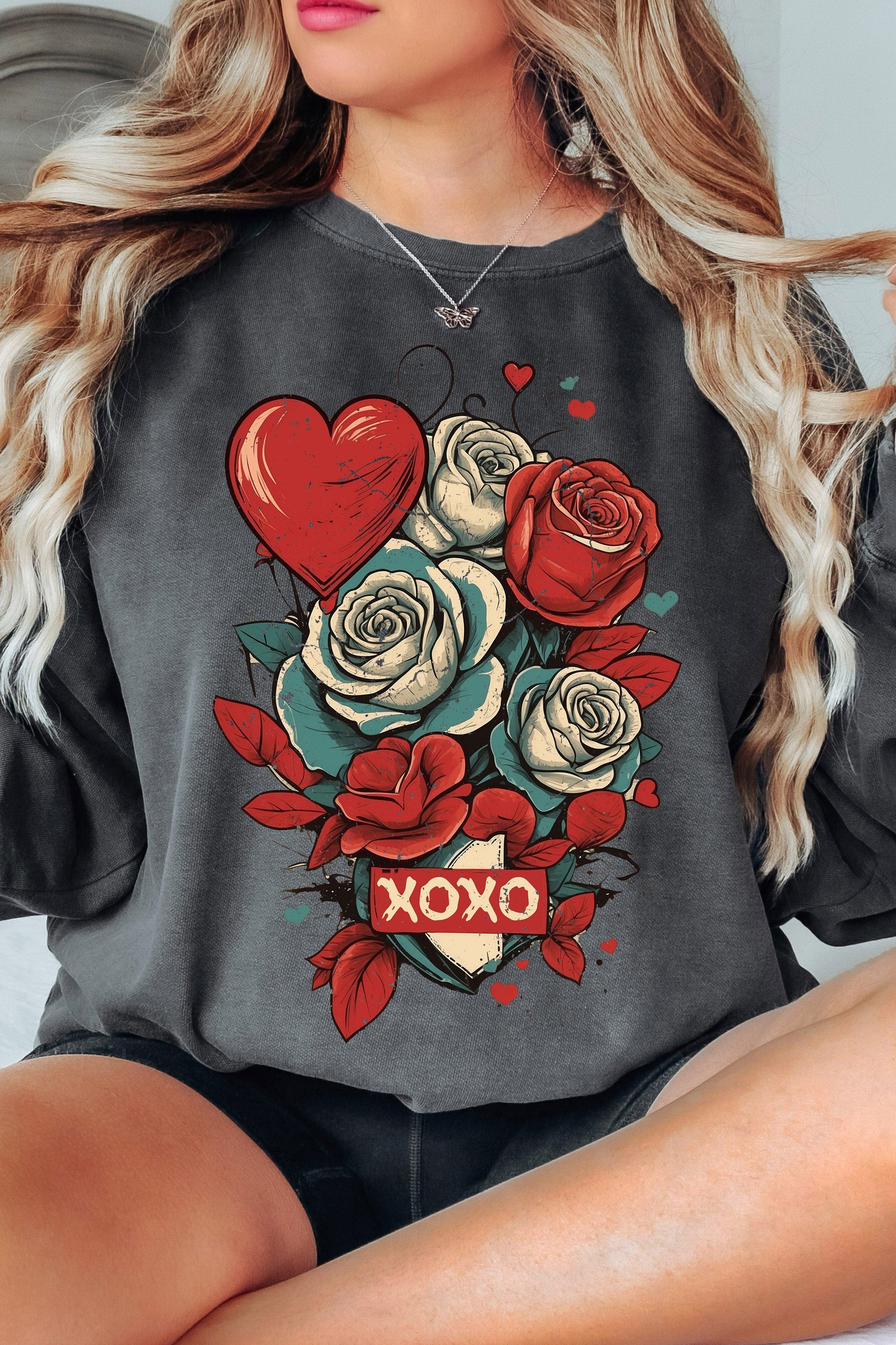XOXO Roses Sweatshirt