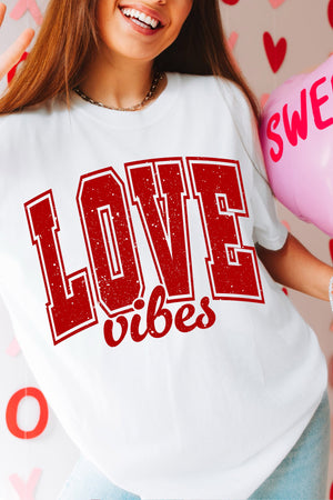 Love Vibes Distressed Print T-Shirt