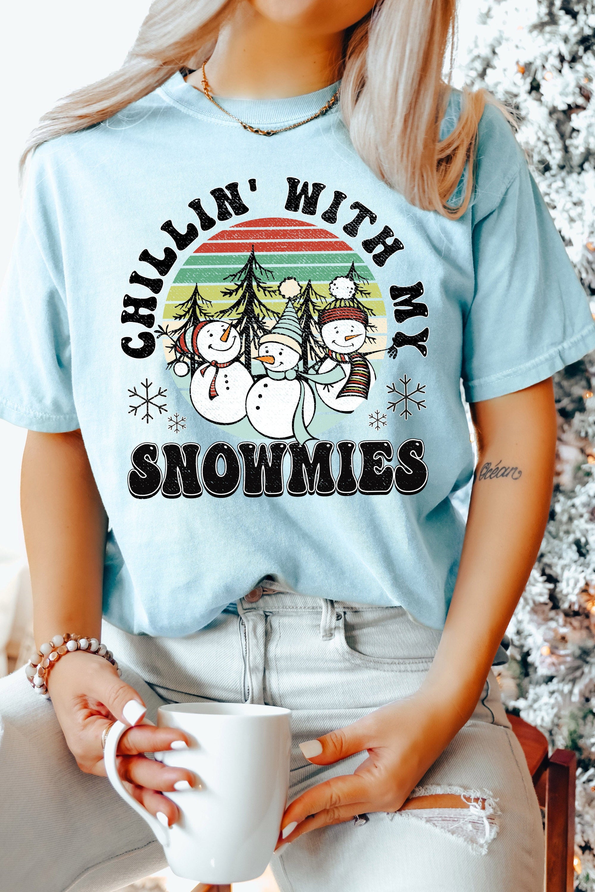Chillin' With My Snowmies Christmas T-Shirt
