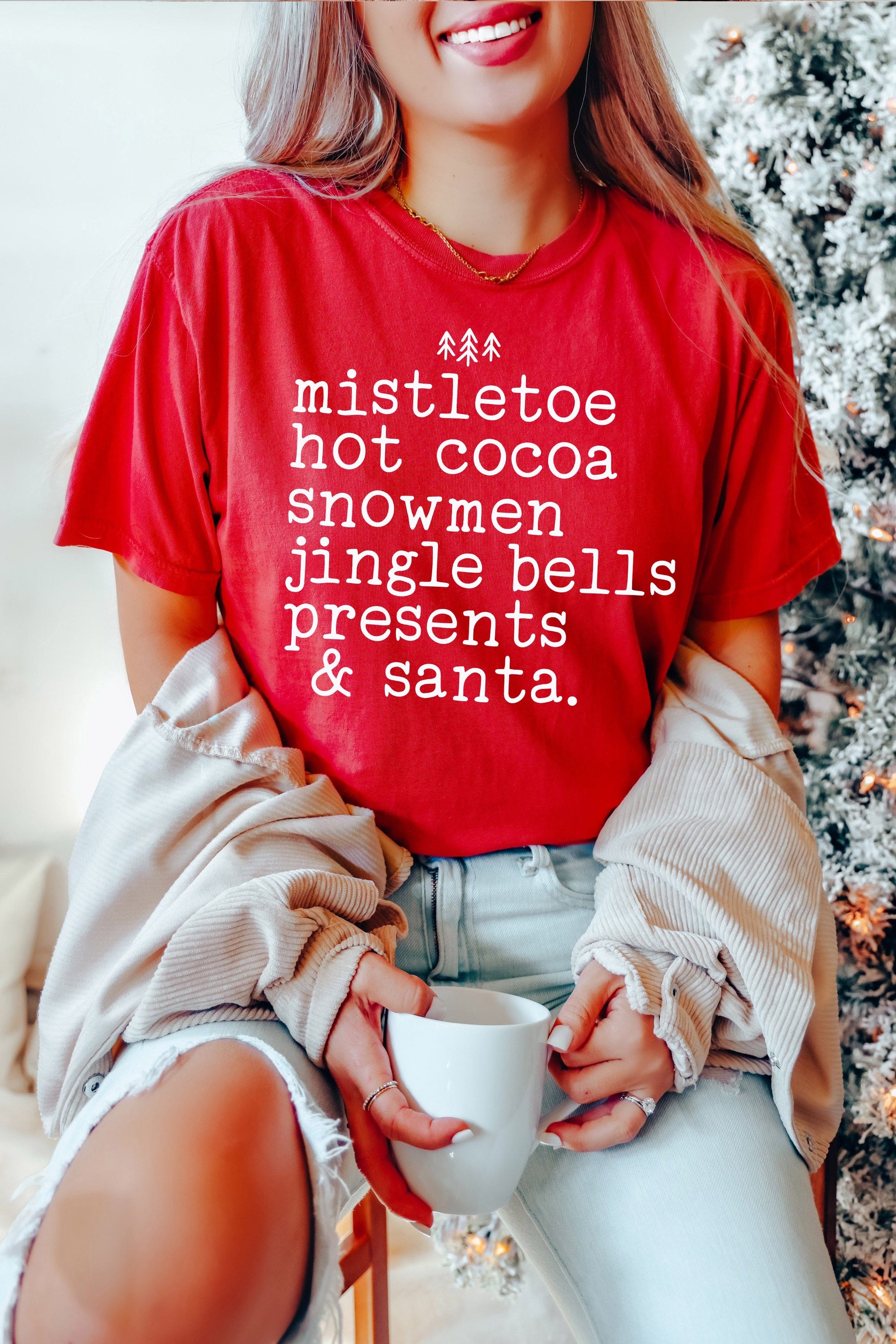 Mistletoe Hot Cocoa Snowmen Christmas T-Shirt